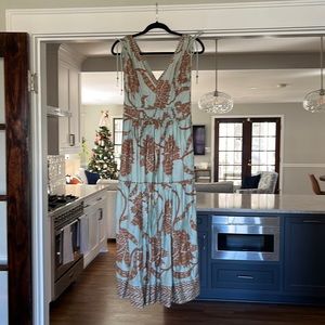 BRAND NEW OMIKA DRESS!!